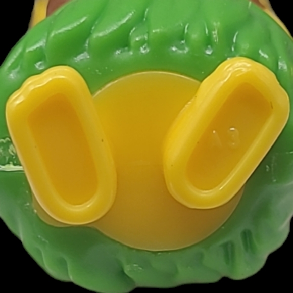 NEW 2019 McDONALDS HAPPY MEAL TOY MINIONS RISE OF GRU HAWAIIAN HULA DANCER - Picture 7 of 11